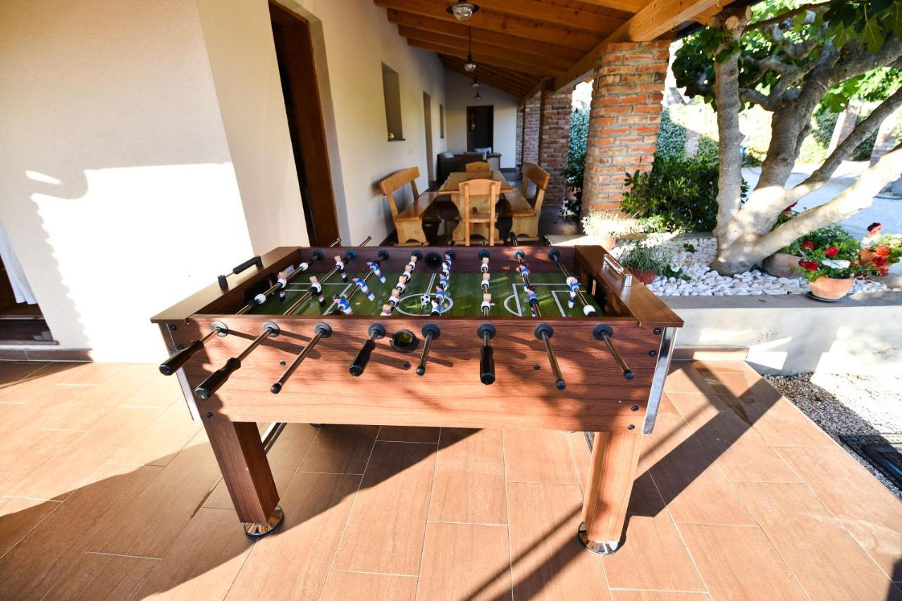 Villa Navita Augustinus With Pool Debeljak 外观 照片